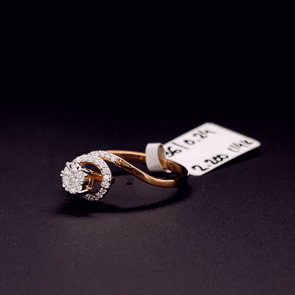 Elaris Halo Diamond Ring.