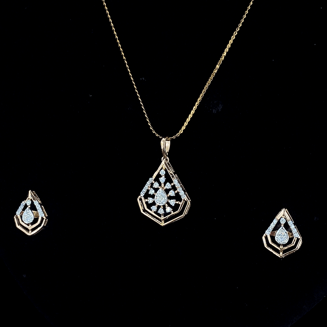 Elvarra Diamond Pendant&Earring Set