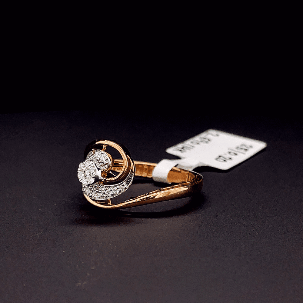 Veloura Swirl Diamond Ring.