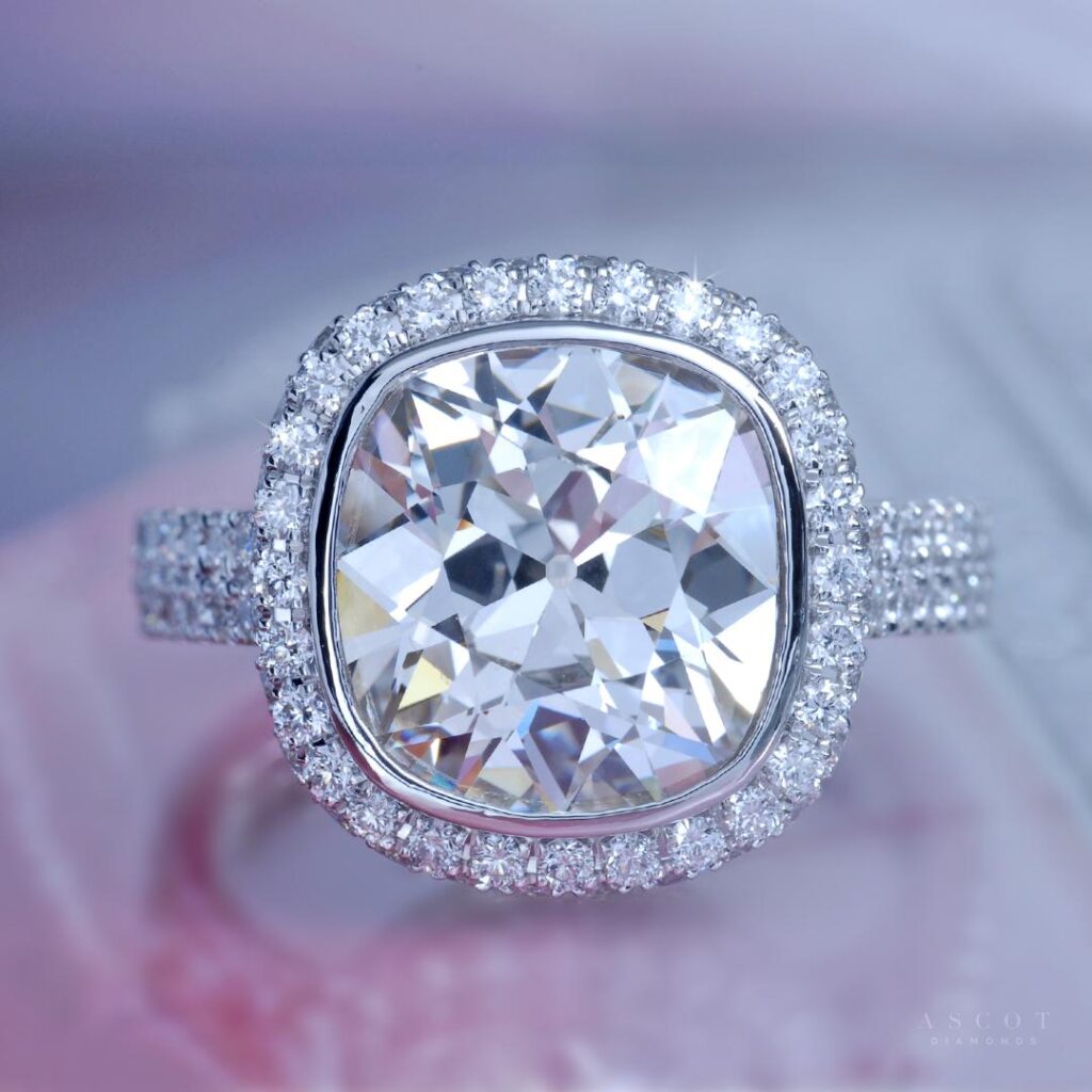 OVAL SHAPE HALO RING